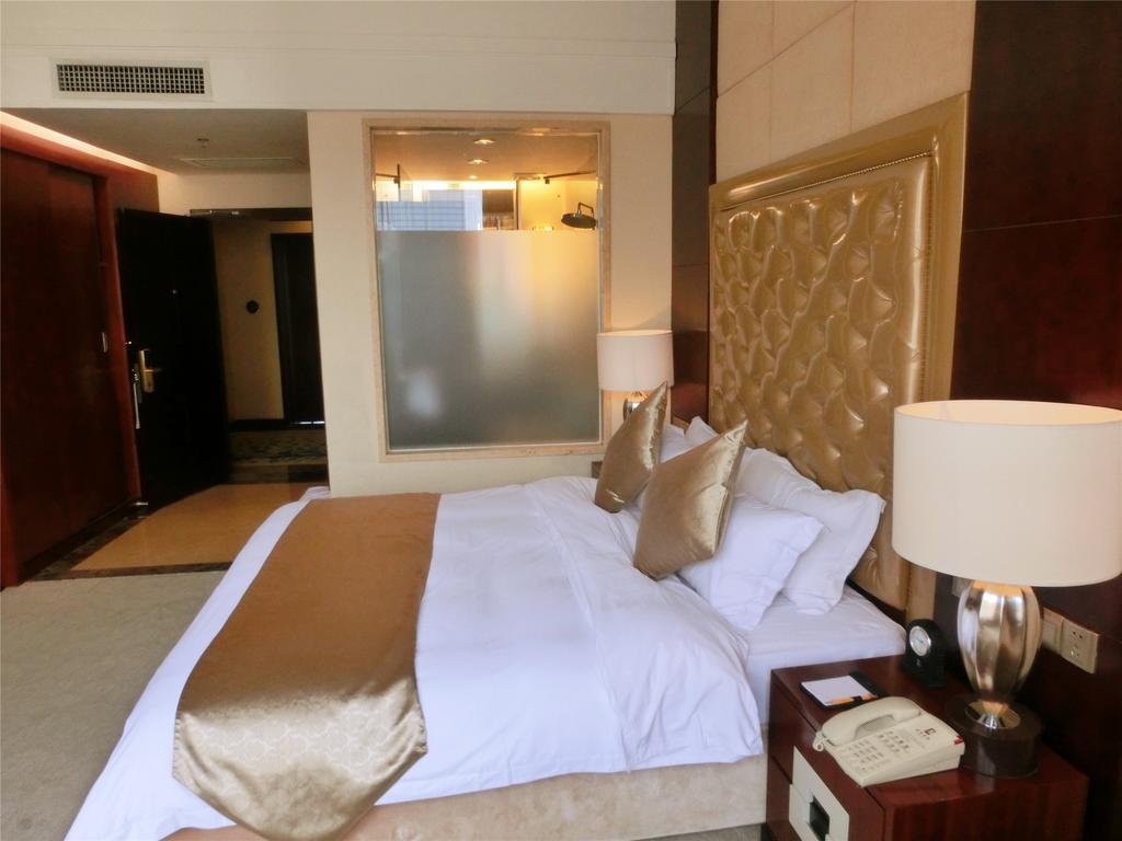 Yue Xiu Hotel Kanton Pokoj fotografie